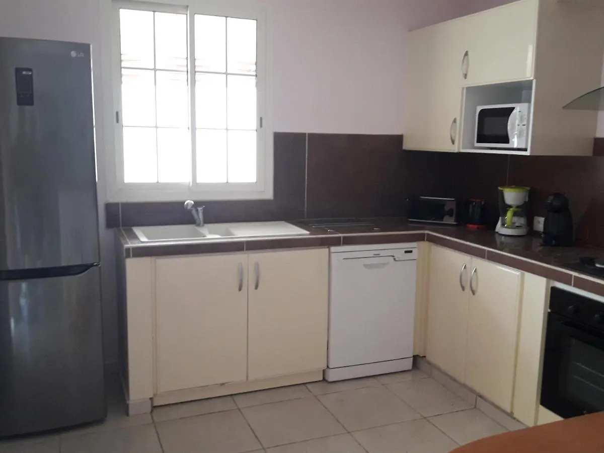 Tatil Evi Aux Petits Flots Villa Le Gosier  Guadeloupe